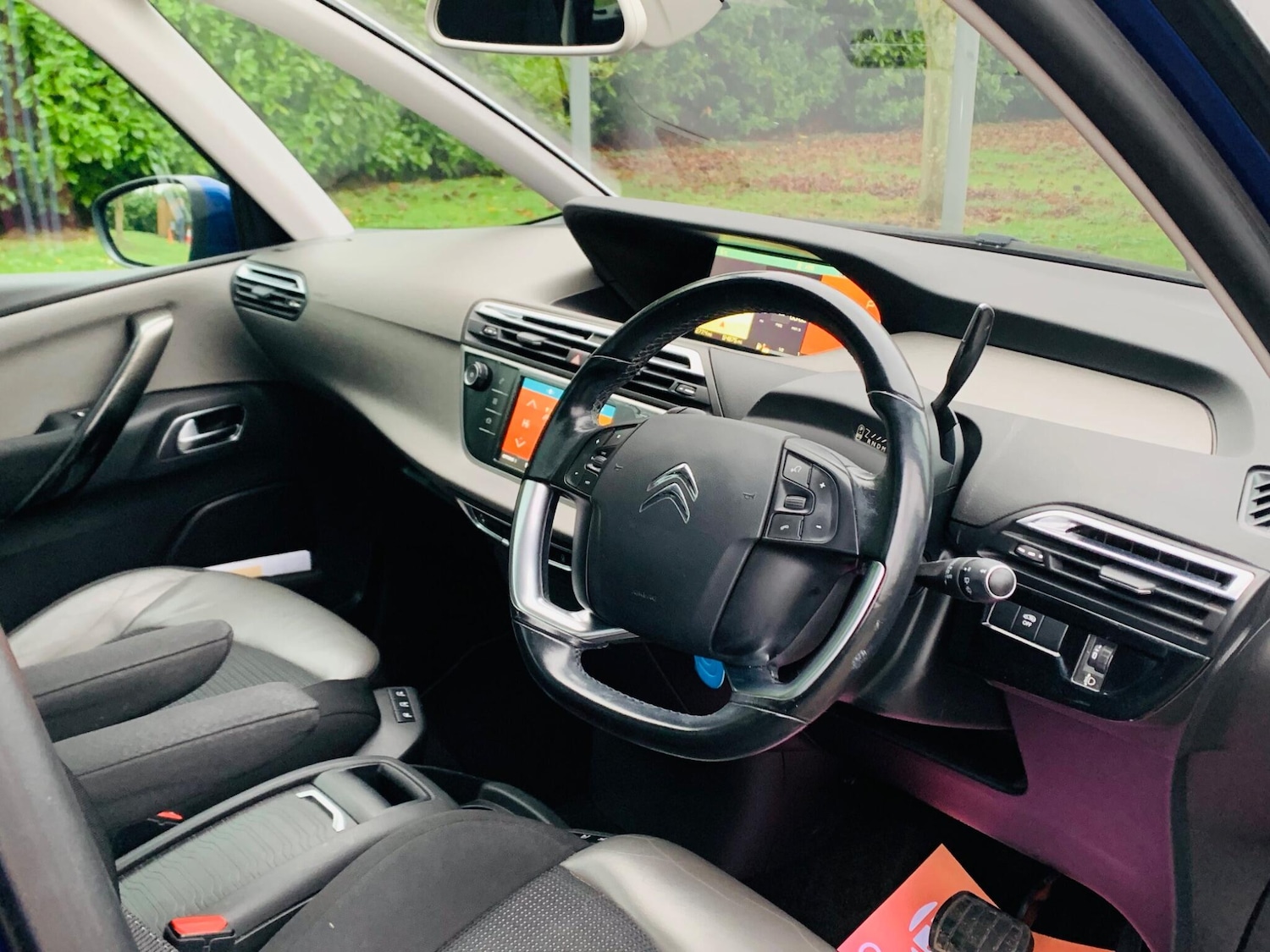 Used Citroen C4 Grand Picasso 2017 for sale - 77029036: Photo 10