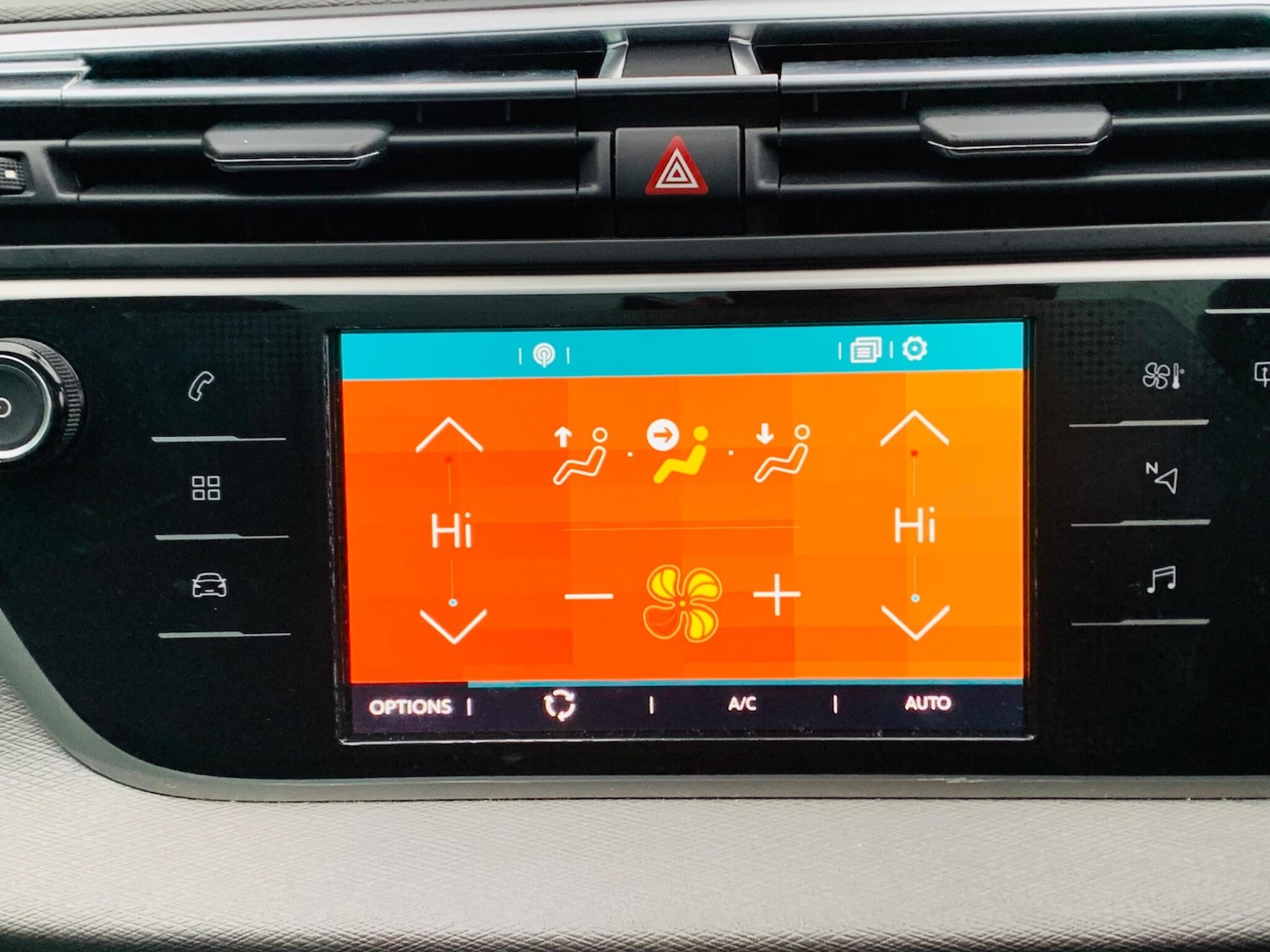 Used Citroen C4 Grand Picasso 2017 for sale - 77029036: Photo 22