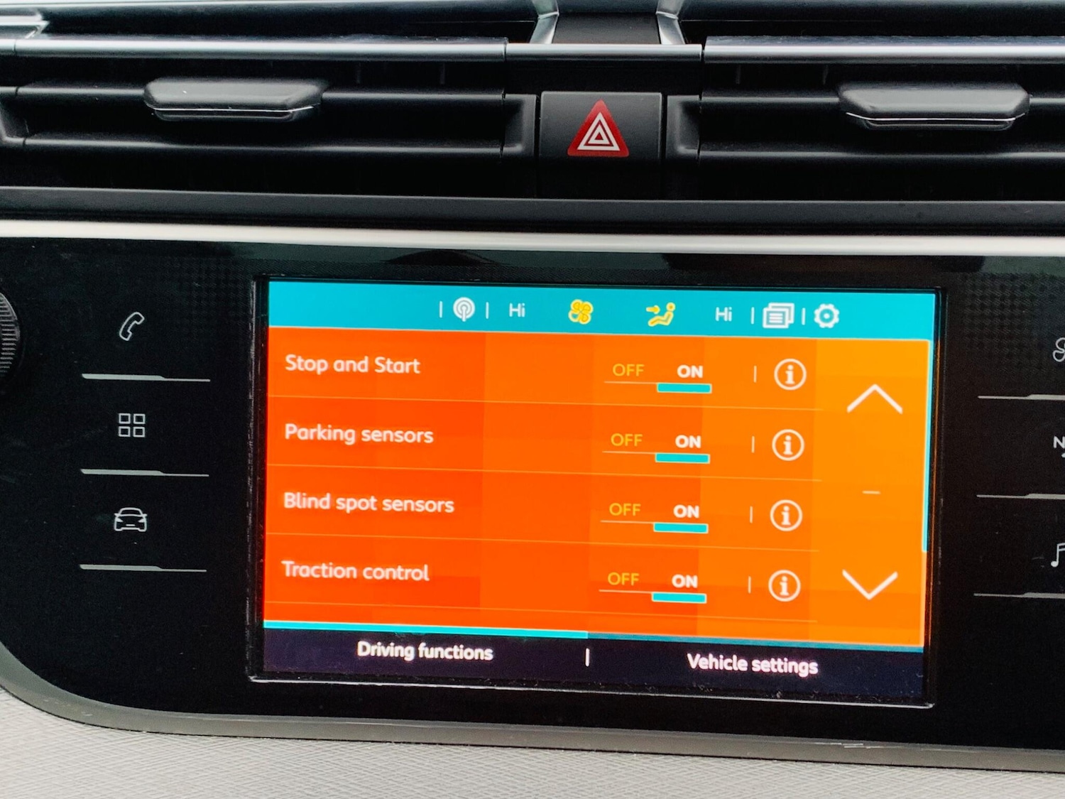 Used Citroen C4 Grand Picasso 2017 for sale - 77029036: Photo 23