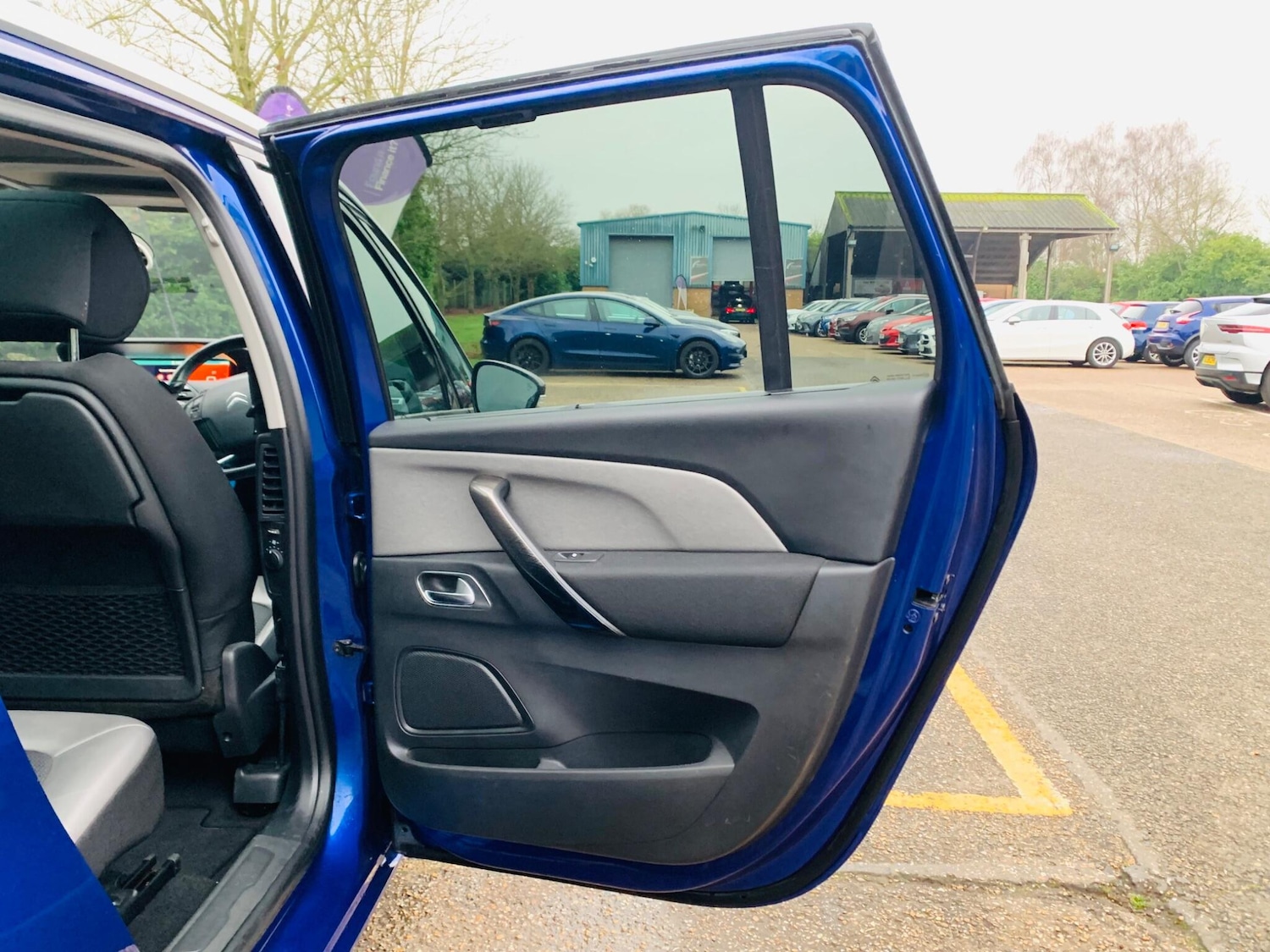 Used Citroen C4 Grand Picasso 2017 for sale - 77029036: Photo 28