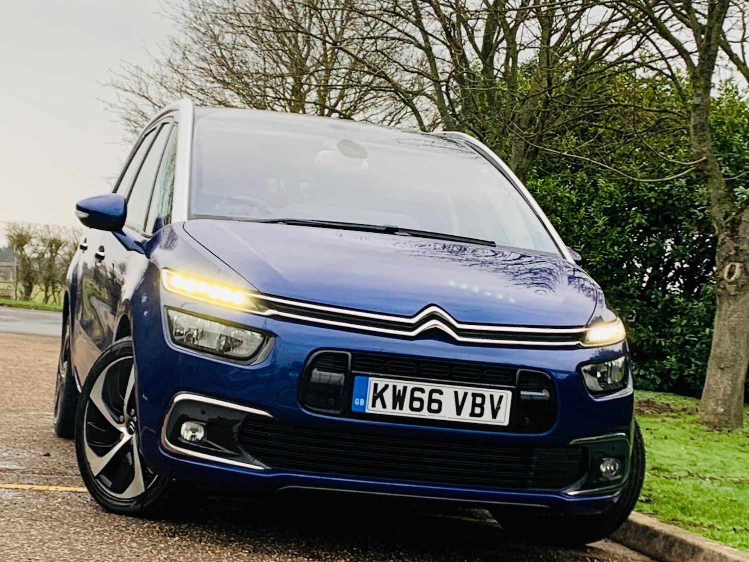 Used Citroen C4 Grand Picasso 2017 for sale - 77029036: Photo 5