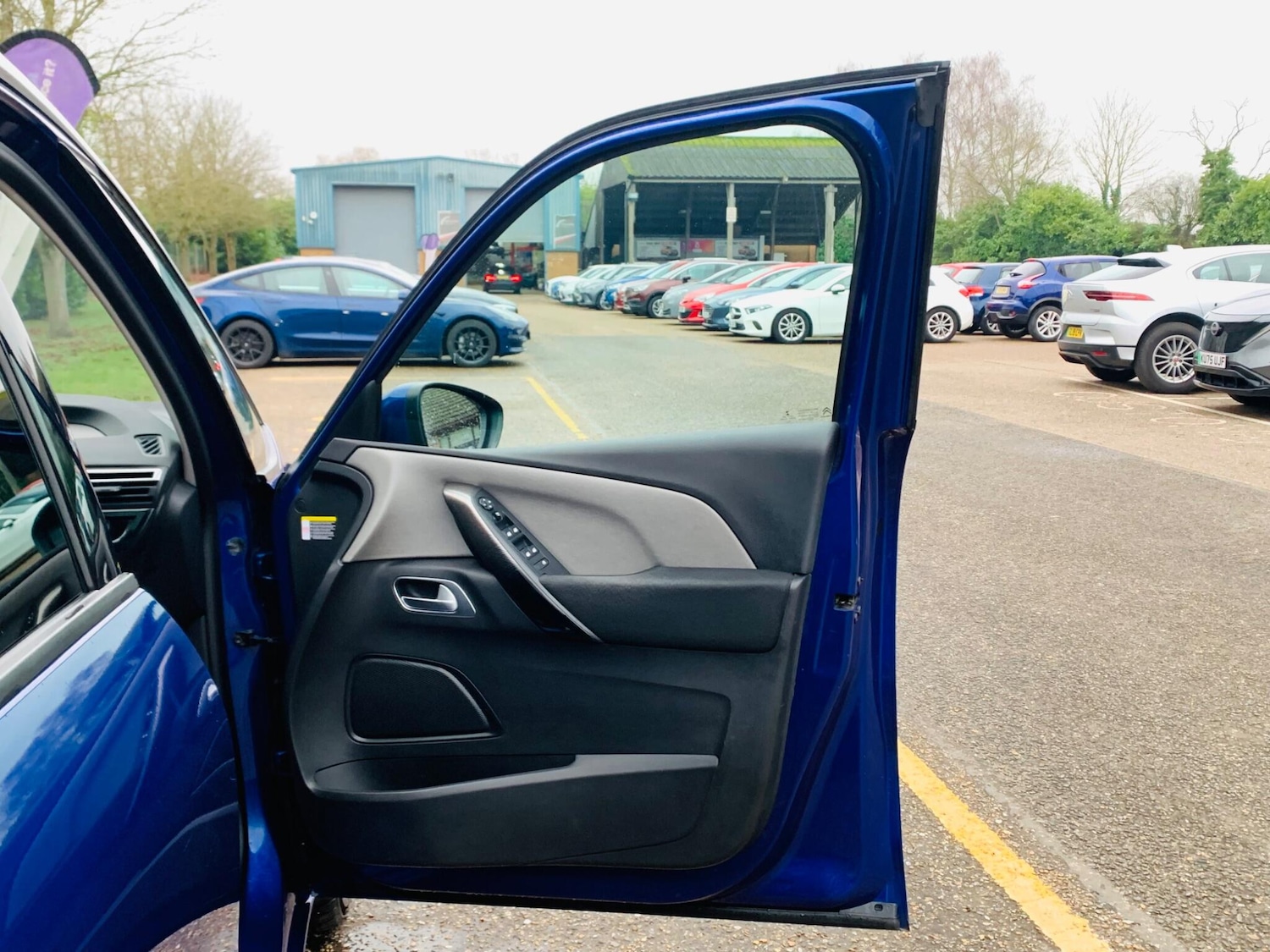 Used Citroen C4 Grand Picasso 2017 for sale - 77029036: Photo 9