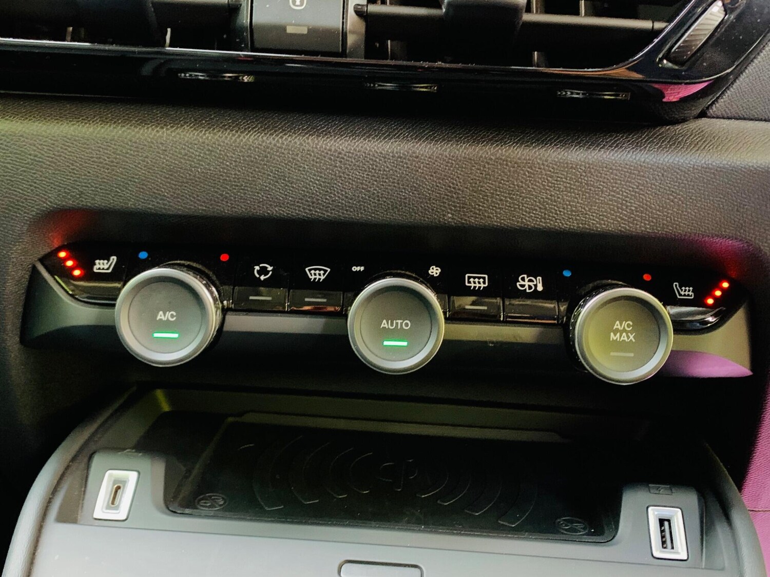Used Citroen e-C4 2022 for sale - 76012378: Photo 23