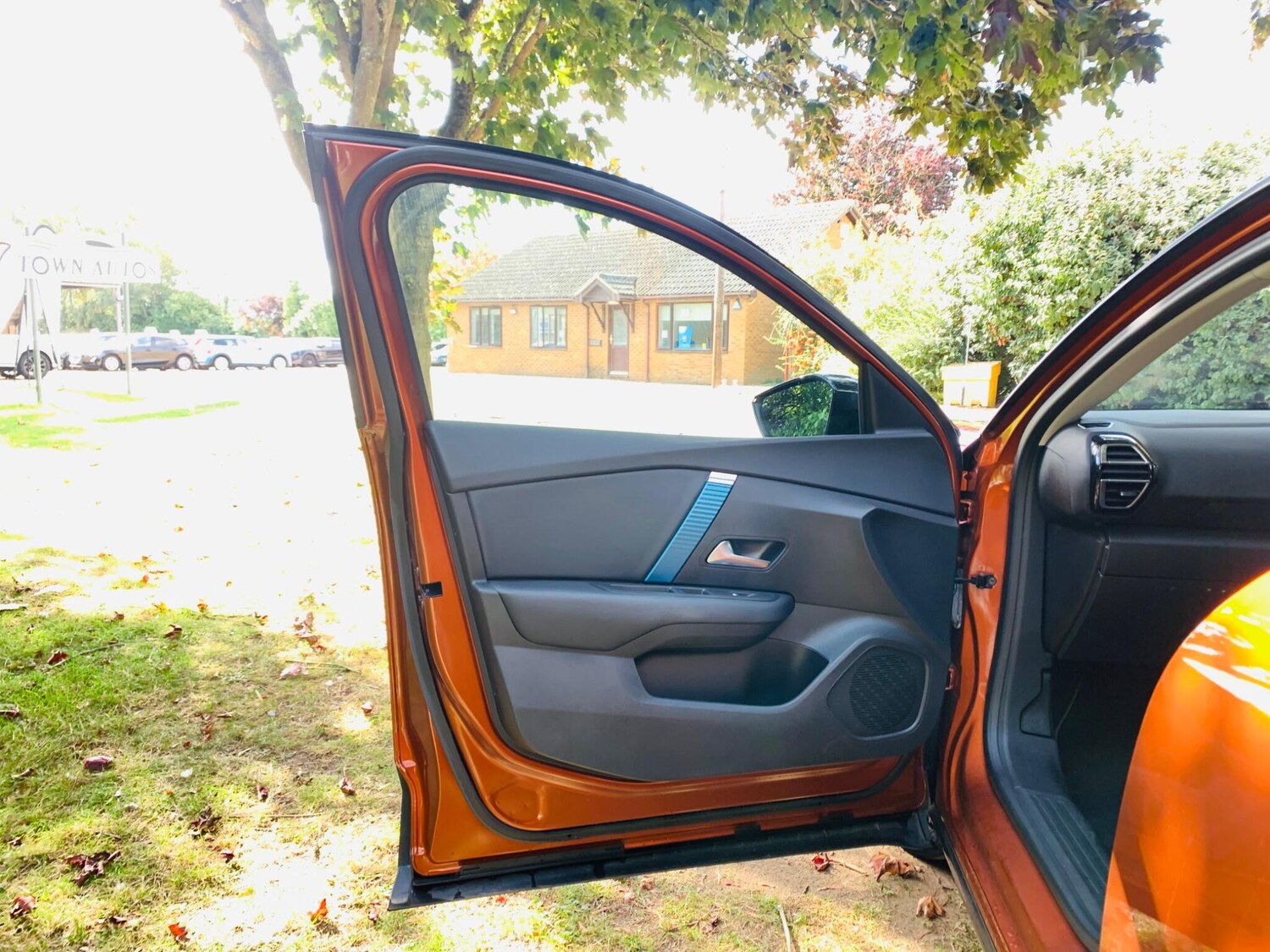 Used Citroen e-C4 2022 for sale - 76012378: Photo 45