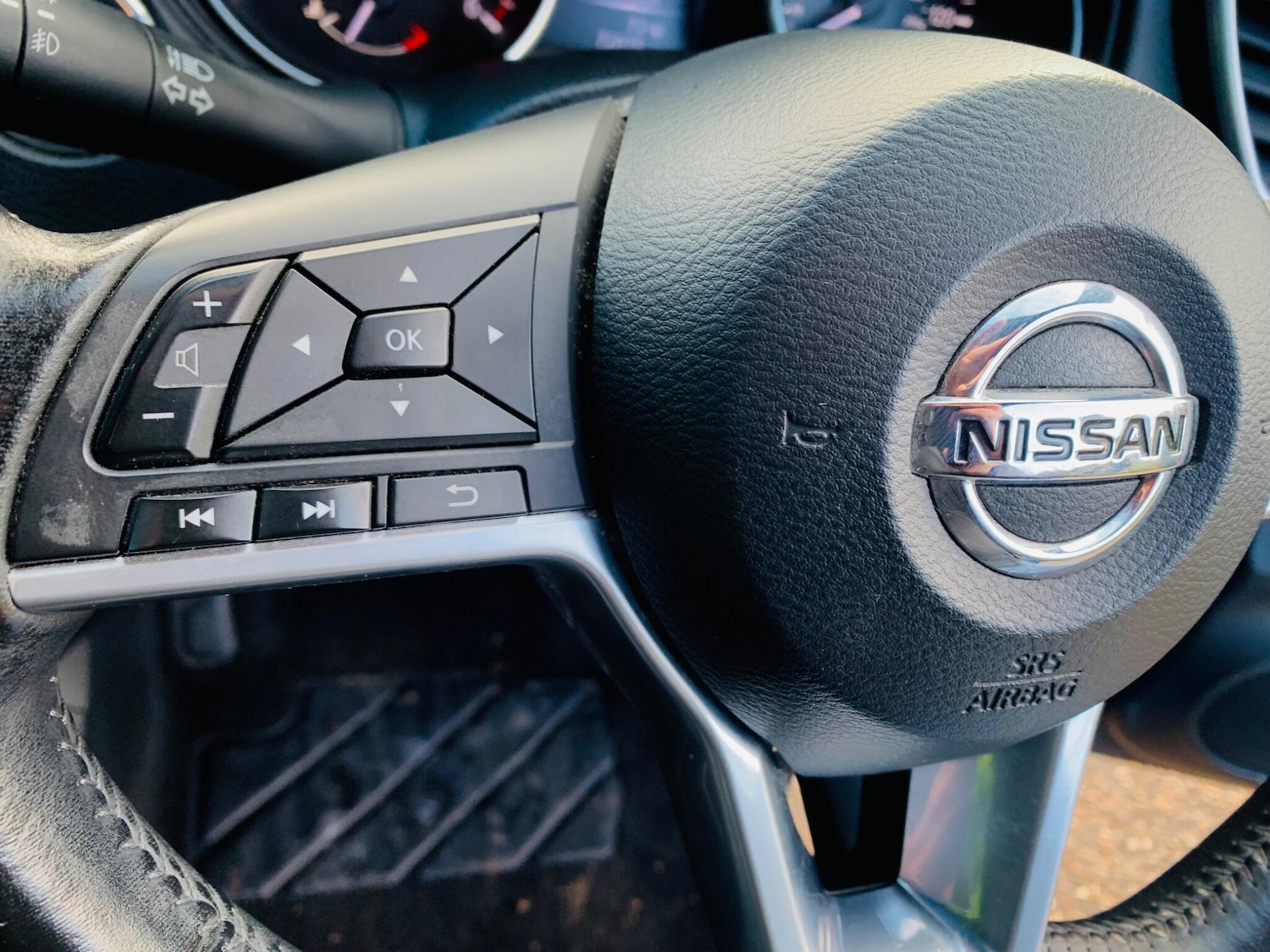 Used Nissan Qashqai 2017 for sale - 76744826: Photo 20