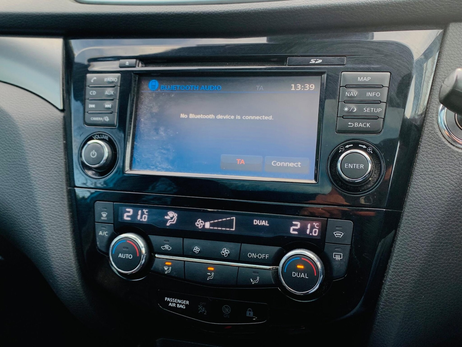 Used Nissan Qashqai 2017 for sale - 76744826: Photo 30