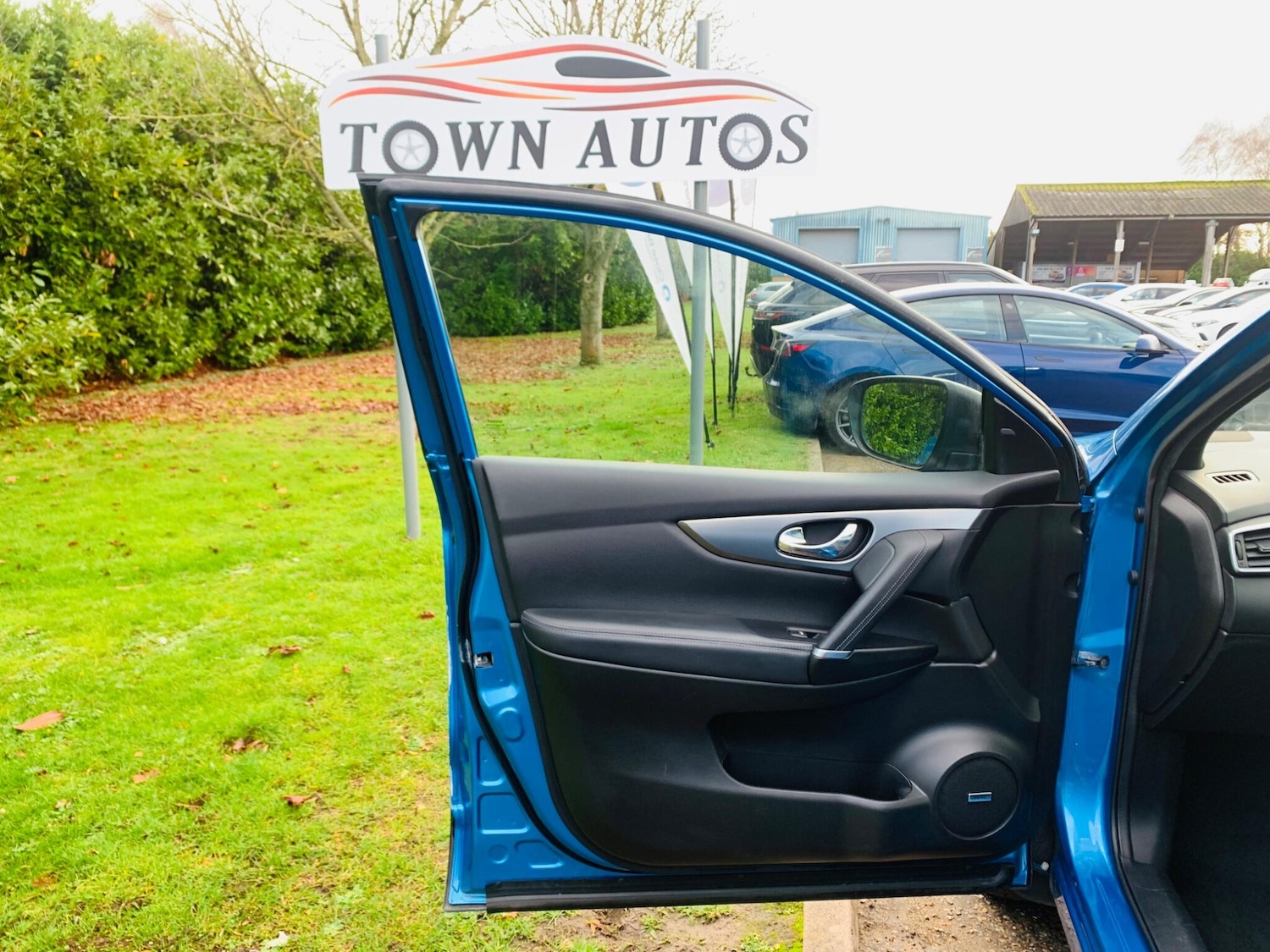 Used Nissan Qashqai 2017 for sale - 76744826: Photo 46