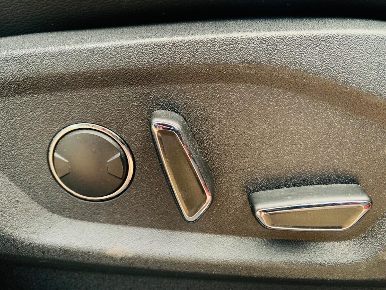 Used Ford S-Max 2015 for sale - 76744835: Photo 11