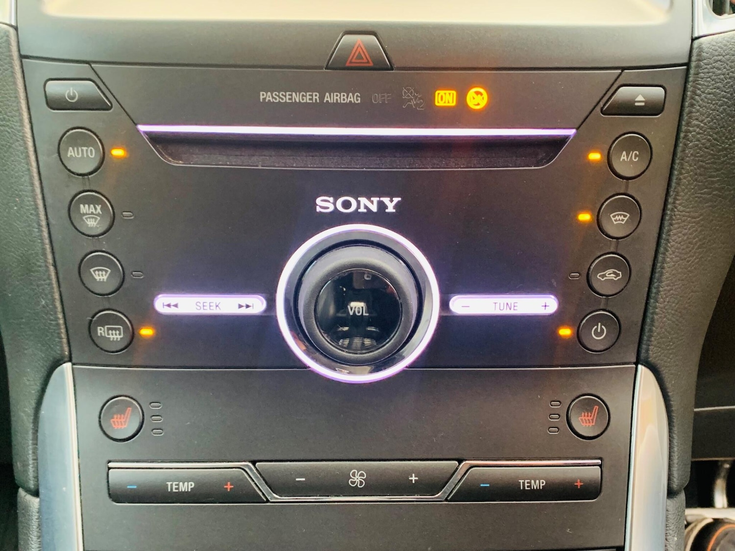 Used Ford S-Max 2015 for sale - 76744835: Photo 28