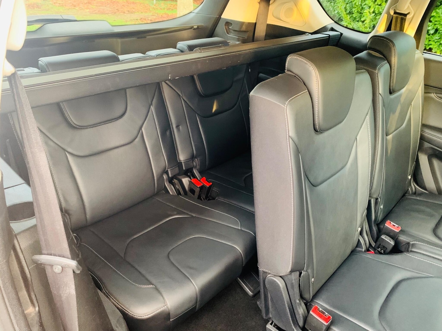 Used Ford S-Max 2015 for sale - 76744835: Photo 38