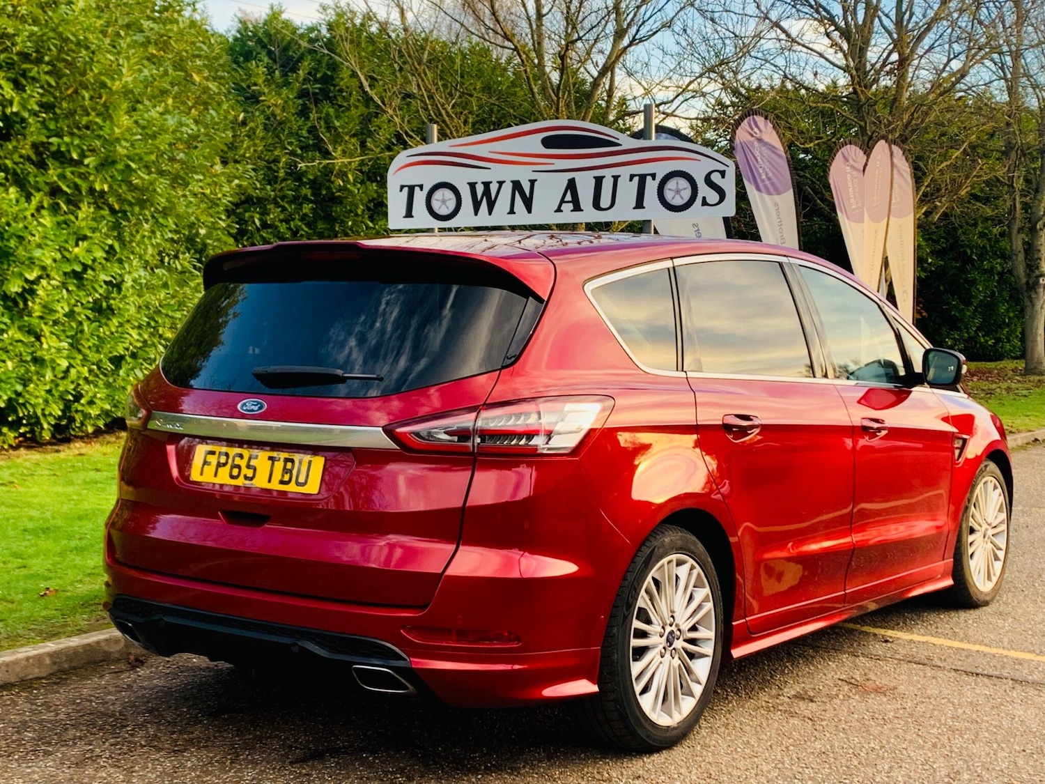 Used Ford S-Max 2015 for sale - 76744835: Photo 39