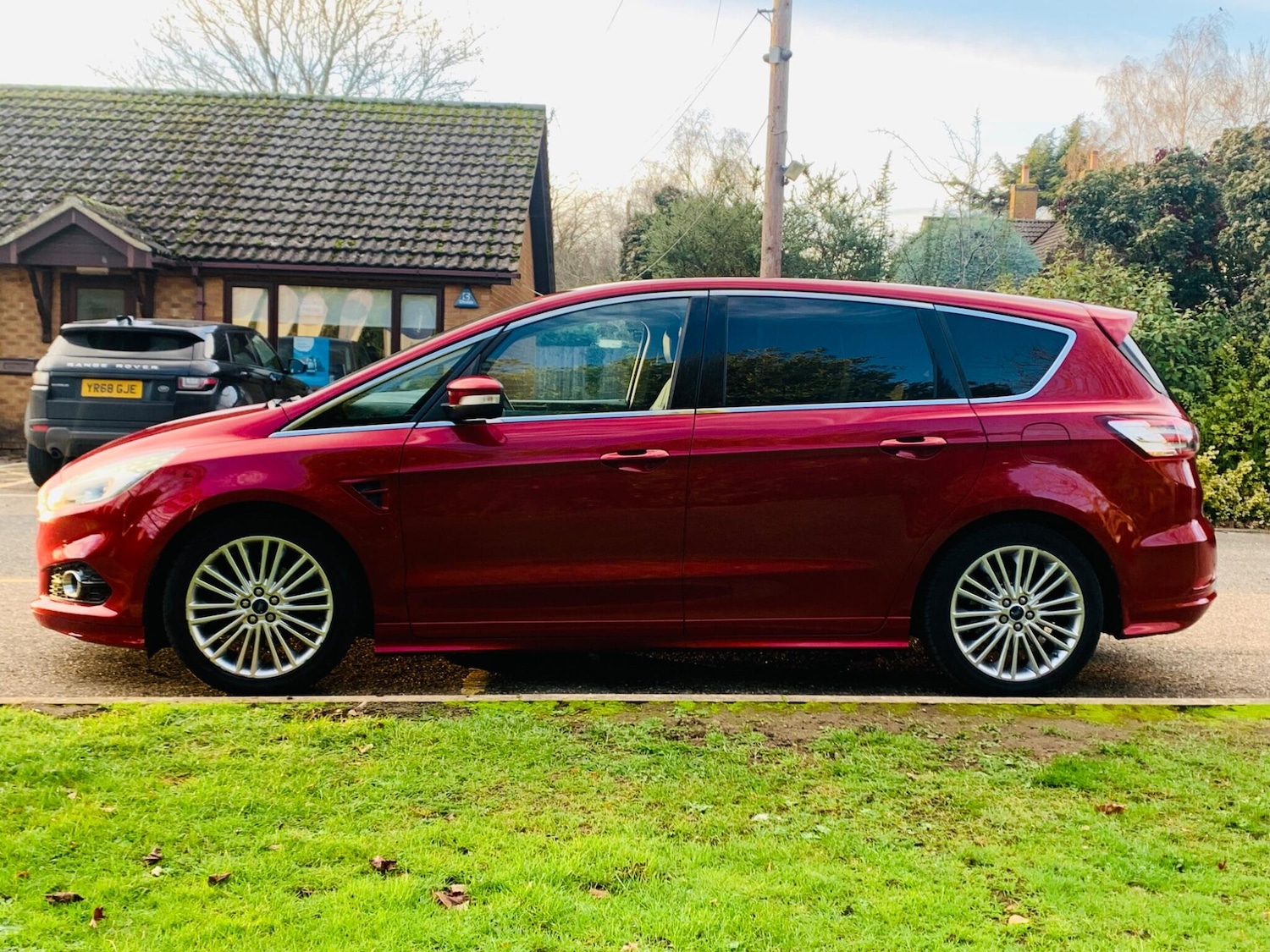 Used Ford S-Max 2015 for sale - 76744835: Photo 46