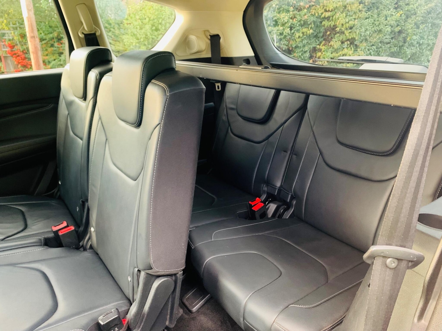 Used Ford S-Max 2015 for sale - 76744835: Photo 50