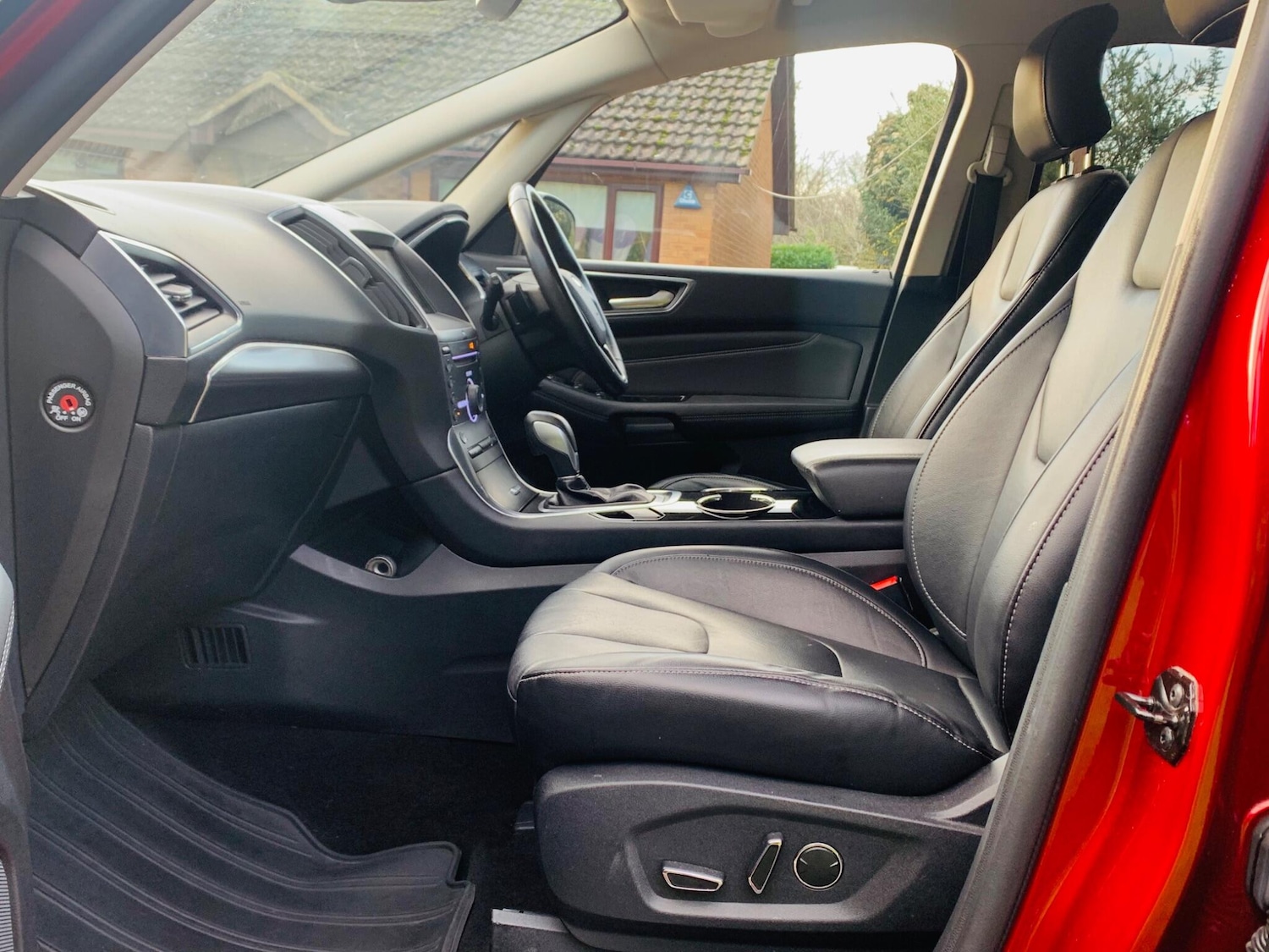 Used Ford S-Max 2015 for sale - 76744835: Photo 52