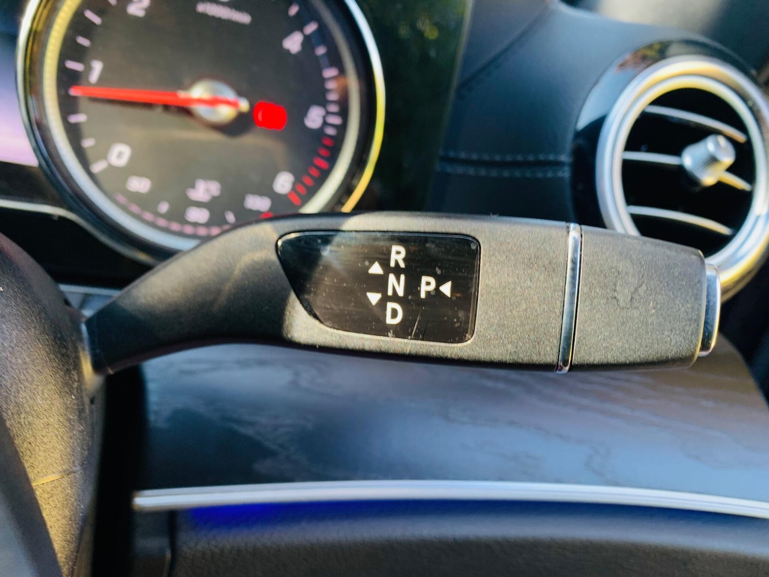 Used Mercedes-Benz E-Class 2016 for sale - 76032624: Photo 19