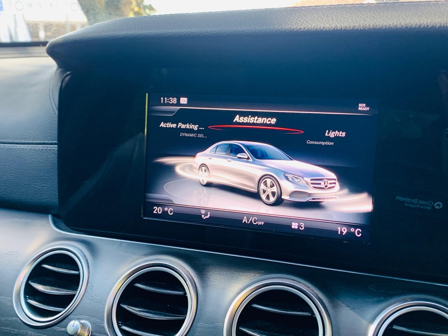Used Mercedes-Benz E-Class 2016 for sale - 76032624: Photo 38