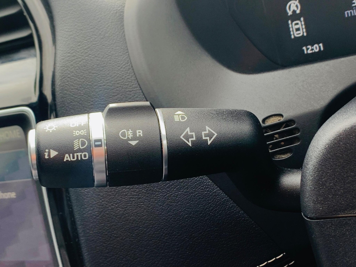 Used Jaguar XE 2018 for sale - 77386470: Photo 24