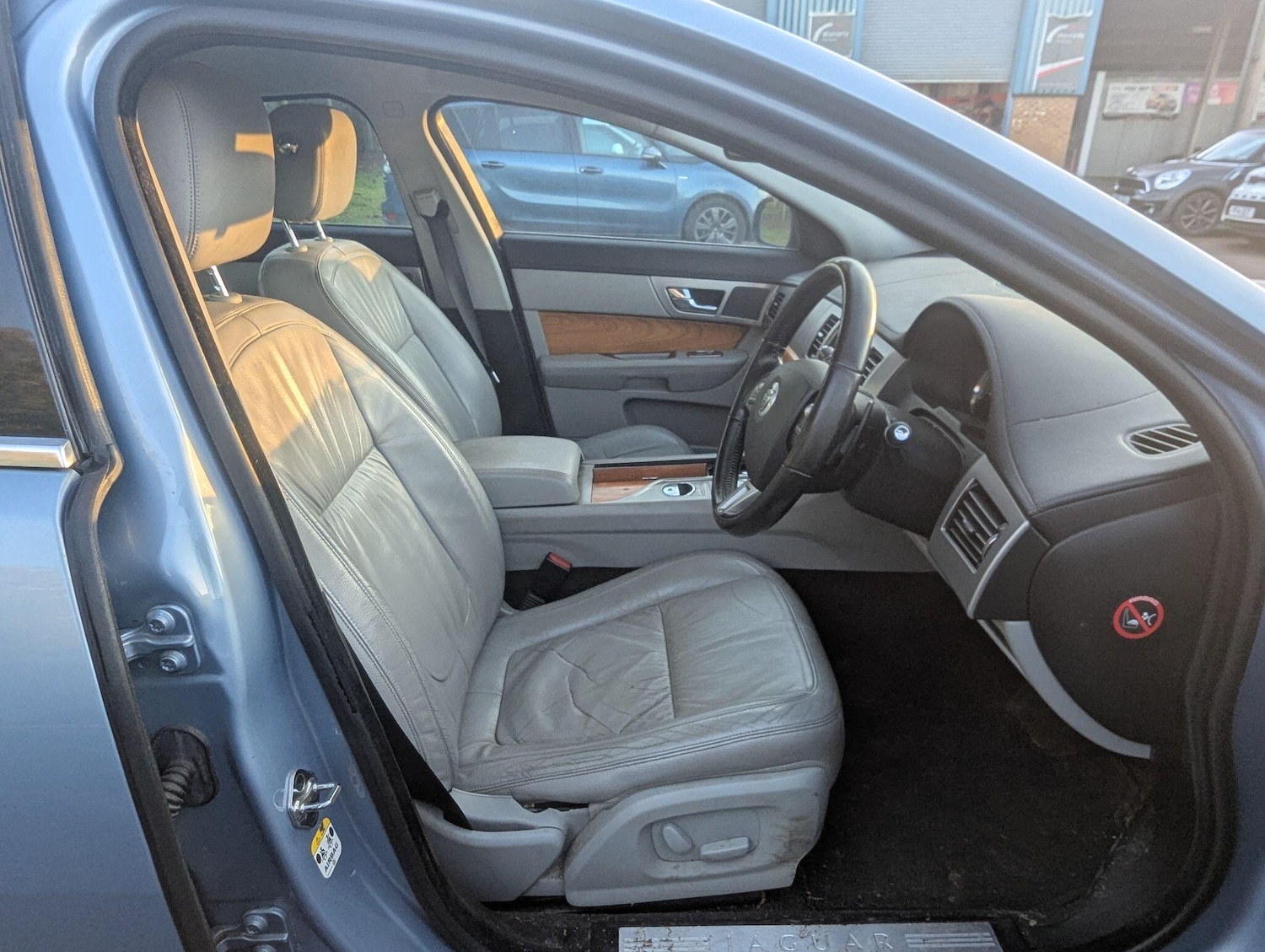 Used Jaguar XF for sale - 77496581: Photo 4