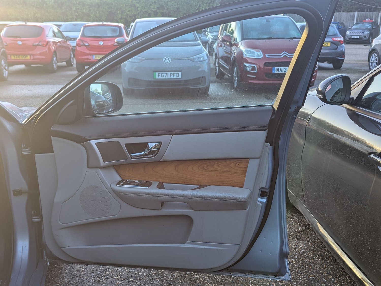 Used Jaguar XF for sale - 77496581: Photo 8