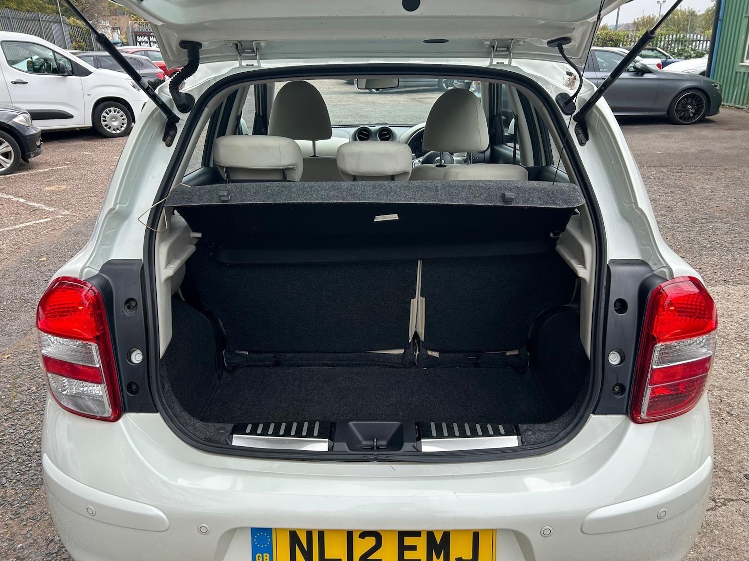 Used Nissan Micra 2012 for sale - 76996927: Photo 13