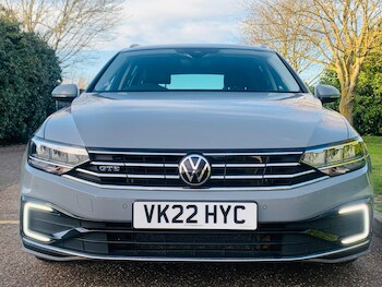 Used Volkswagen Passat 2022 for sale - 77925894: Photo