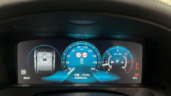 Used Jaguar XF 2017 for sale - 76239694: Photo 10