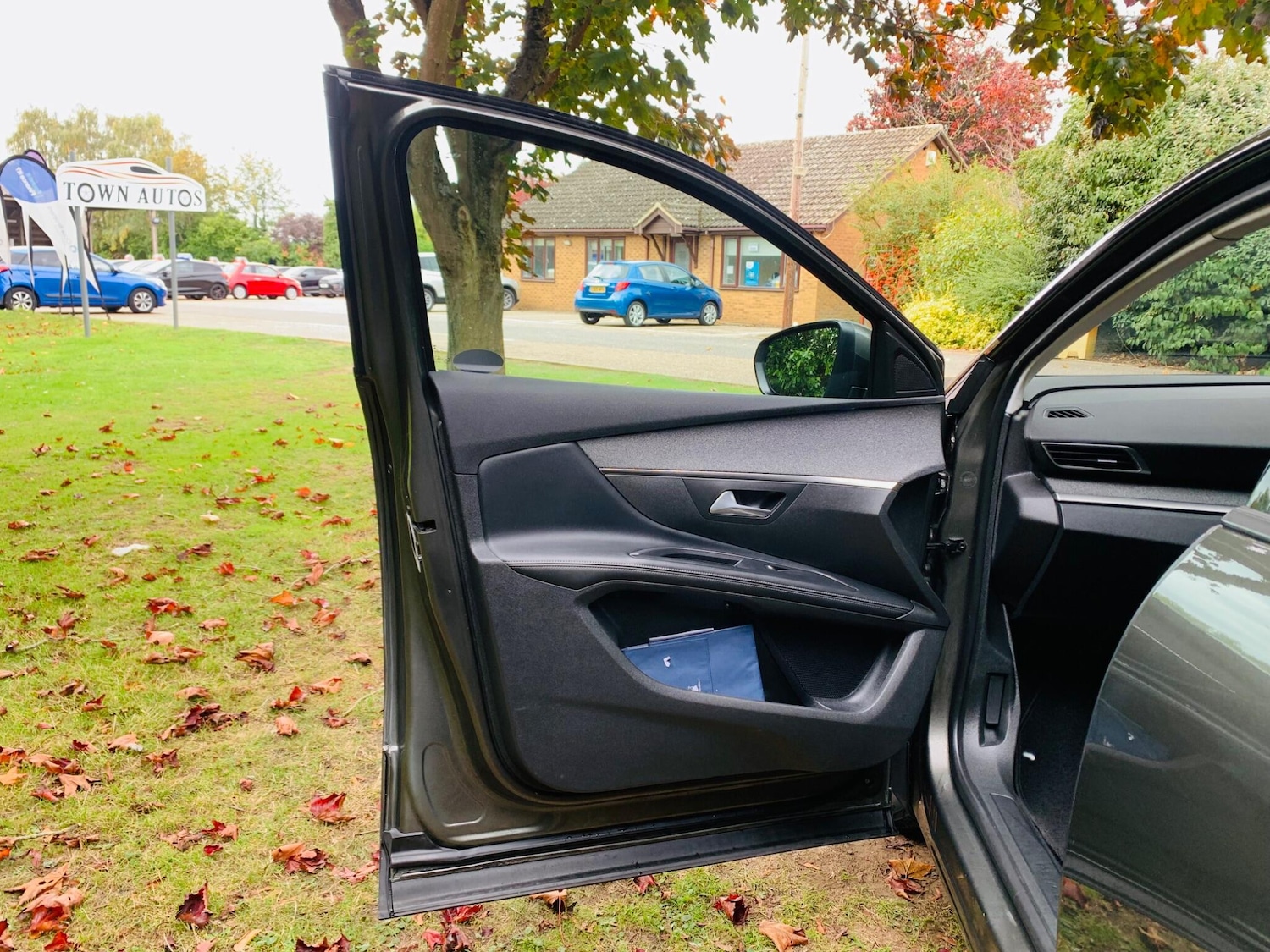 Used Peugeot 5008 2019 for sale - 76137774: Photo 47