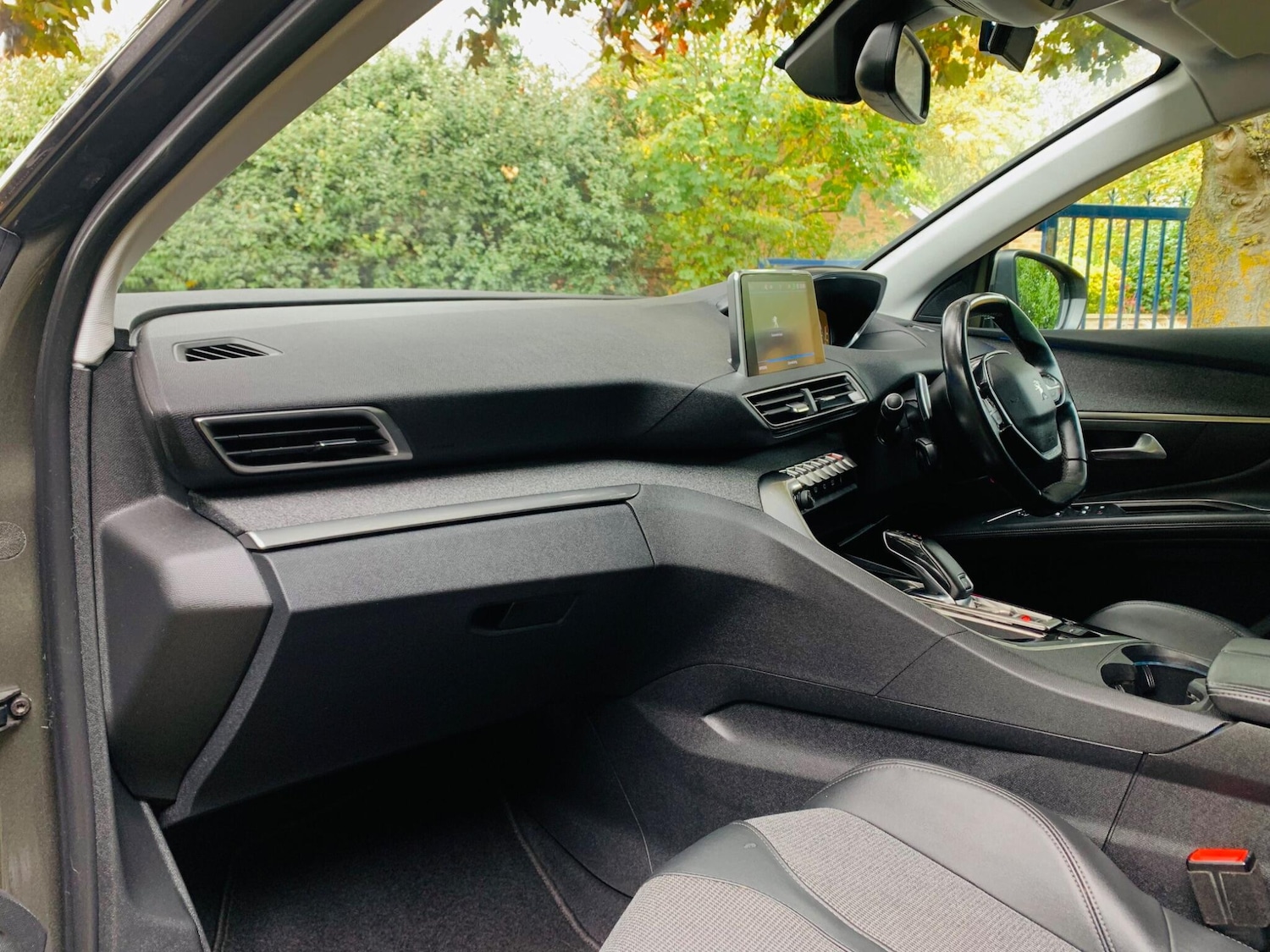 Used Peugeot 5008 2019 for sale - 76137774: Photo 49