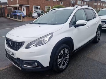 Used Peugeot 2008 2016 for sale - 78879014: Photo