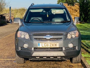 Used Chevrolet Captiva 2011 for sale - 76744825: Photo