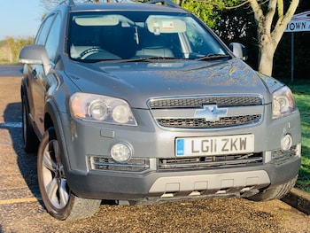 Used Chevrolet Captiva 2011 for sale - 76744825: Photo