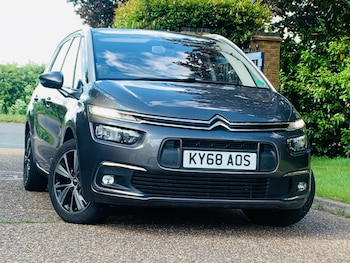 Used Citroen Grand C4 Picasso 2019 for sale - 79426105: Photo