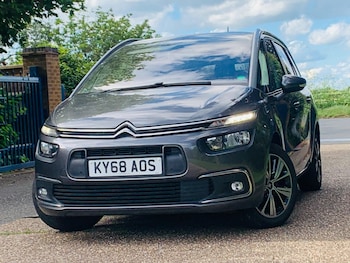 Used Citroen Grand C4 Picasso 2019 for sale - 79426105: Photo