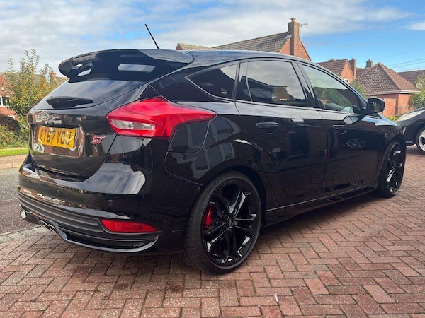 Used Ford Focus 2018 for sale - 76294620: Photo 4