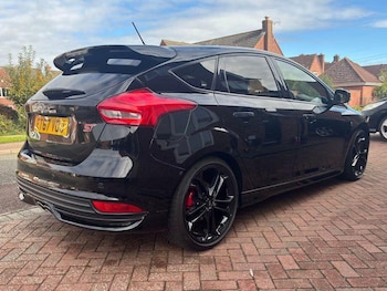 Used Ford Focus 2018 for sale - 76294620: Photo 4