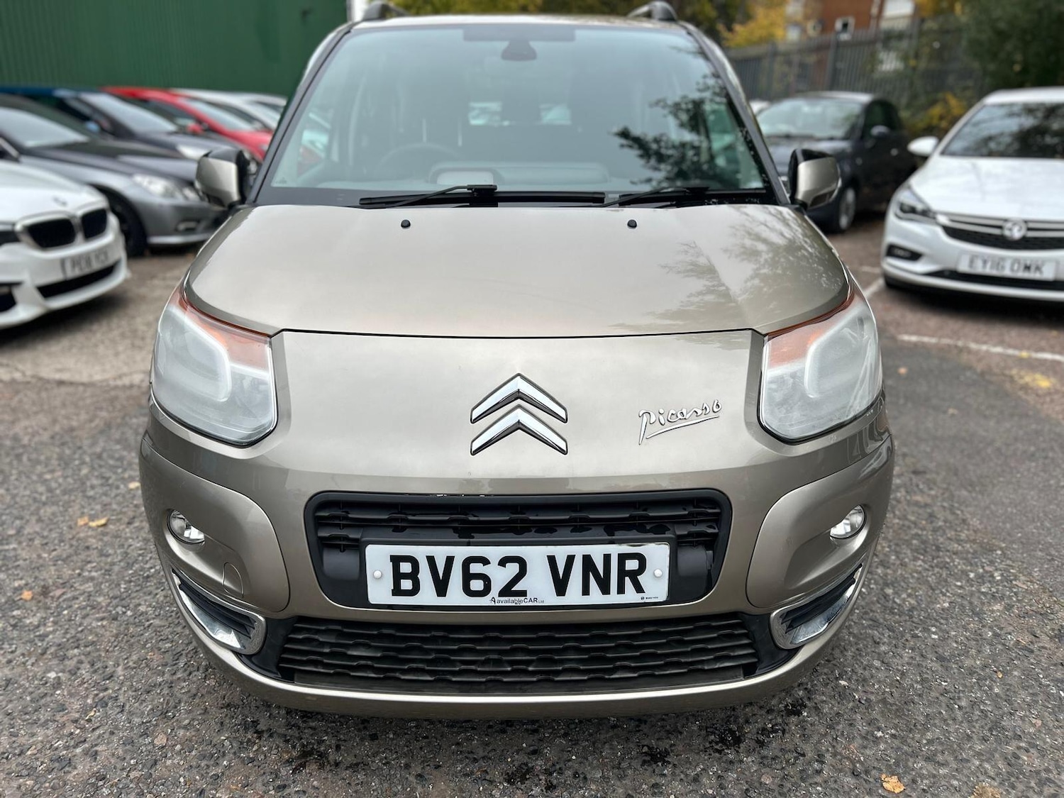 Used Citroen C3 Picasso 2012 for sale - 76994794: Photo 5