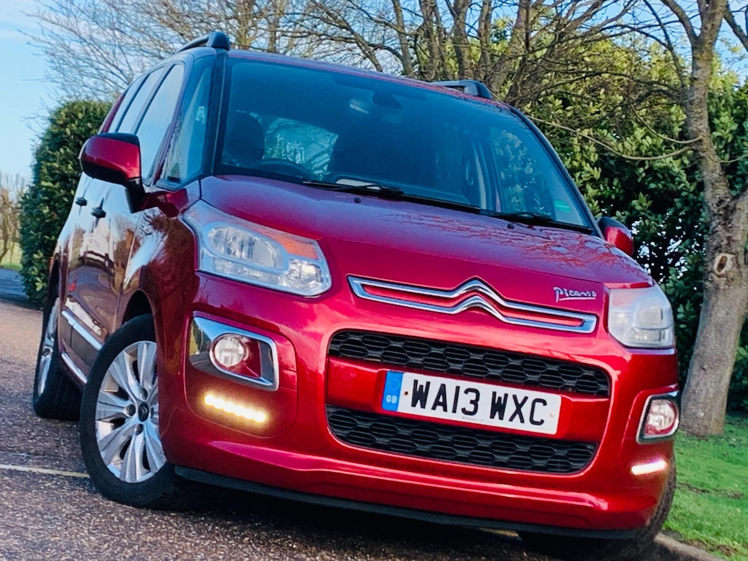Used Citroen C3 Picasso 2013 for sale - 76850301: Photo 1