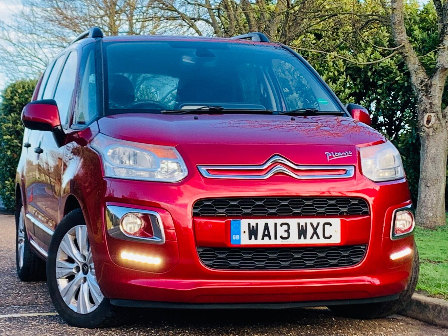 Used Citroen C3 Picasso 2013 for sale - 76850301: Photo 4
