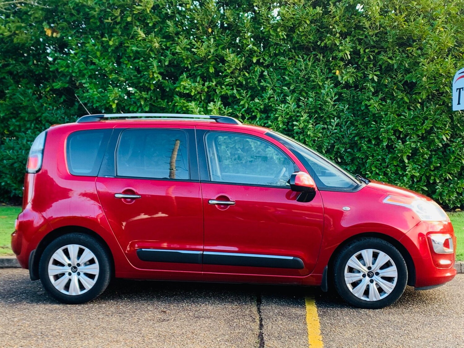 Used Citroen C3 Picasso 2013 for sale - 76850301: Photo 6