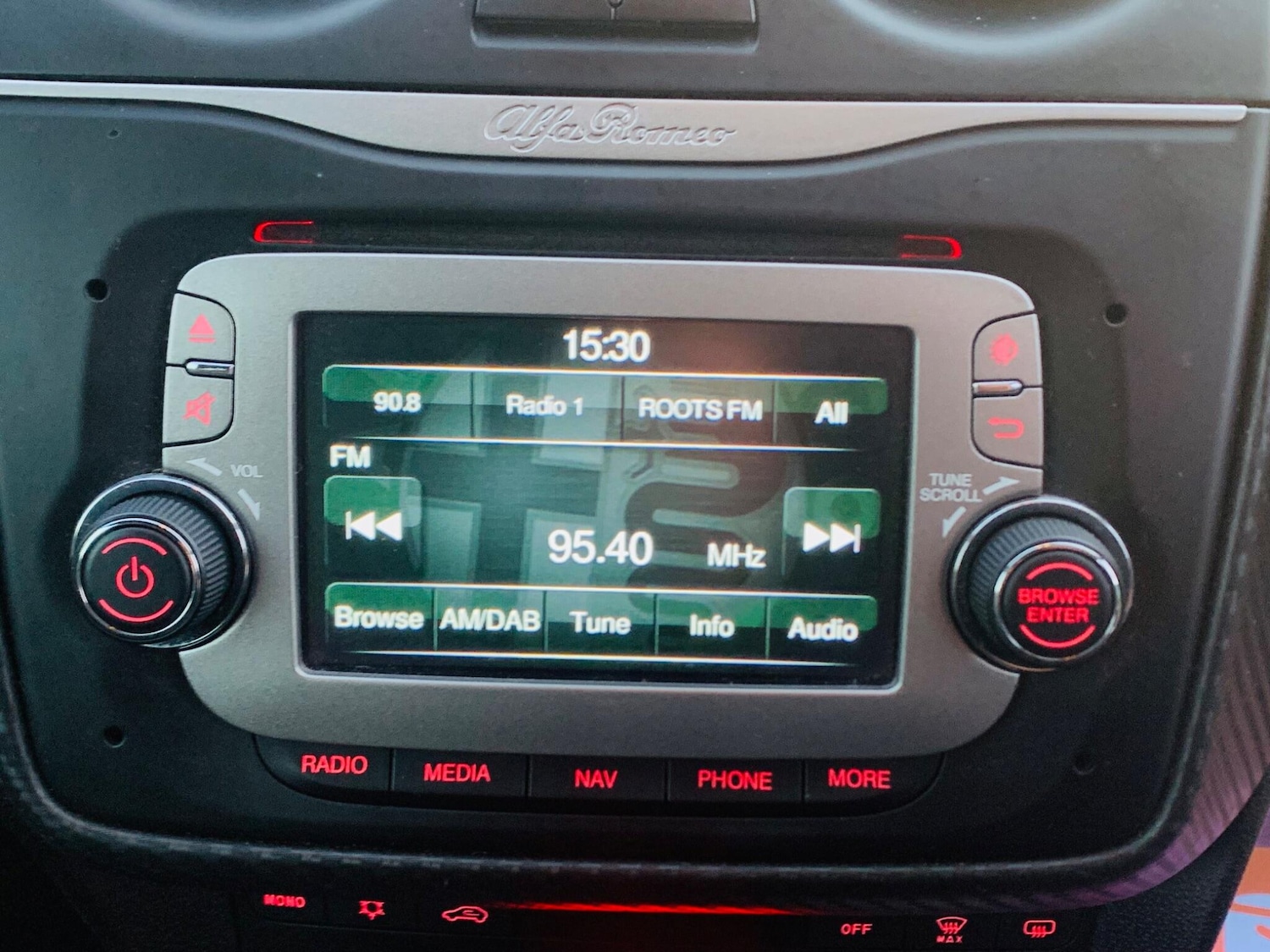 Used Alfa Romeo MiTo 2016 for sale - 76935785: Photo 27