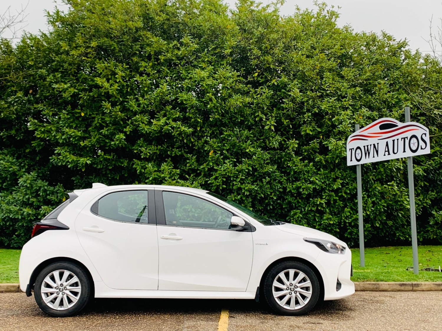 Used Toyota Yaris 2021 for sale - 77598750: Photo 11