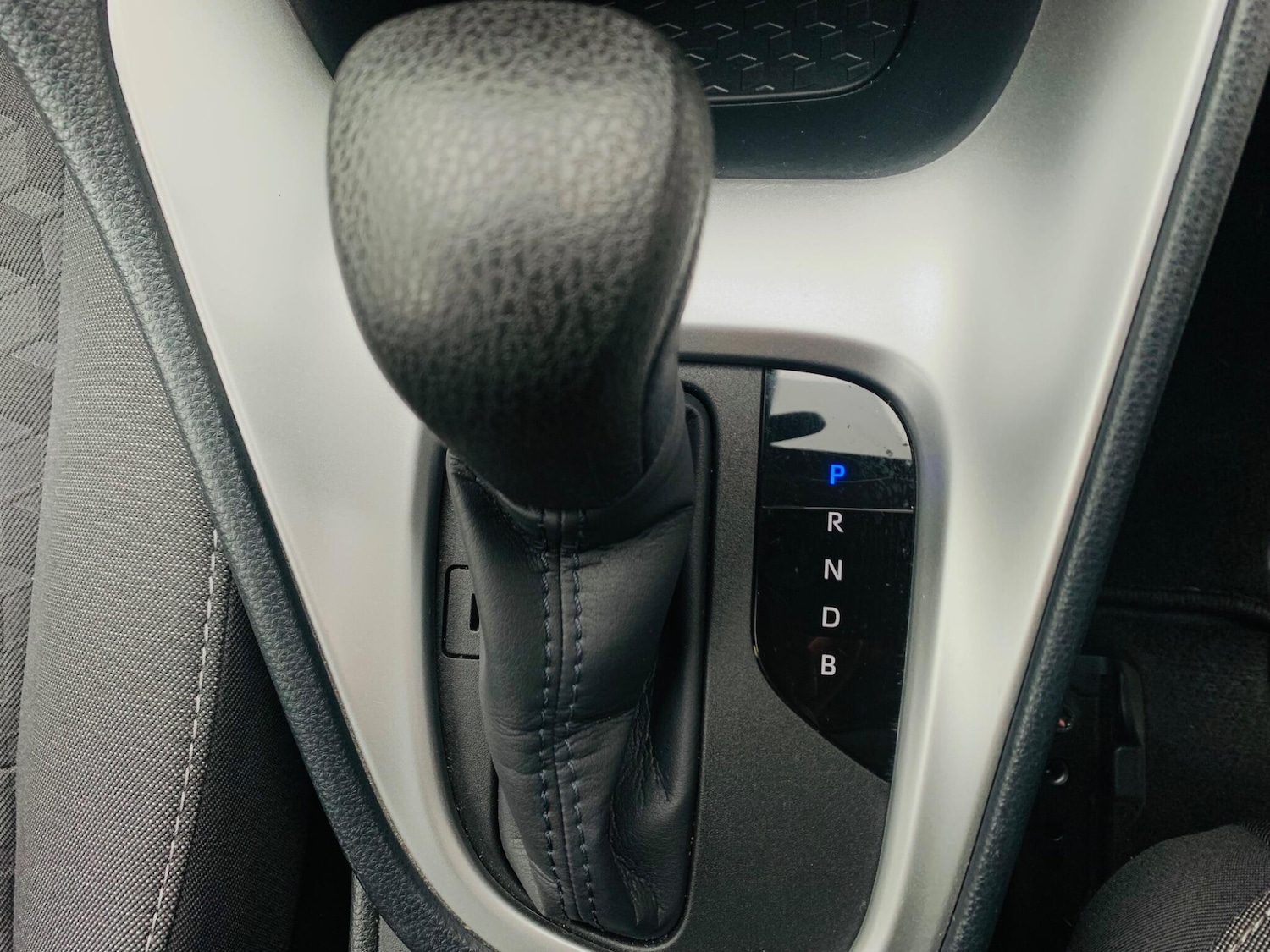 Used Toyota Yaris 2021 for sale - 77598750: Photo 15