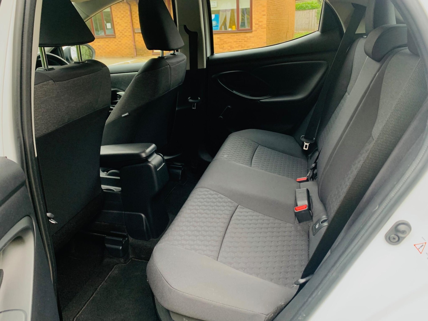 Used Toyota Yaris 2021 for sale - 77598750: Photo 19