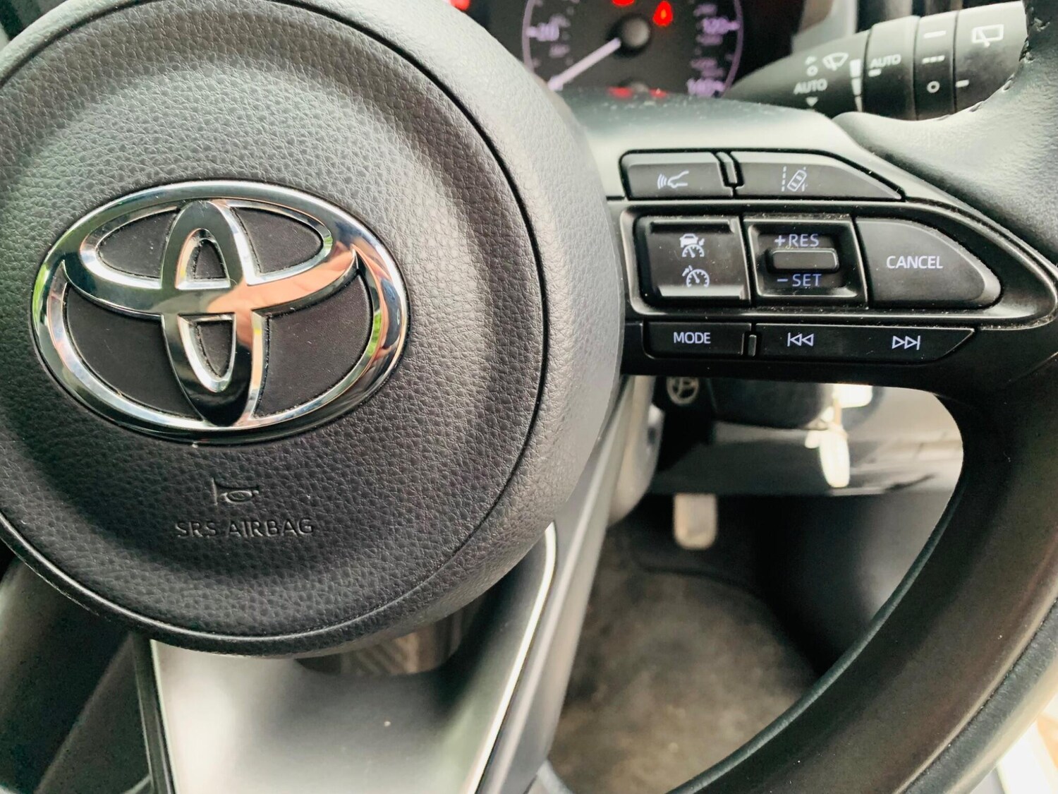 Used Toyota Yaris 2021 for sale - 77598750: Photo 41