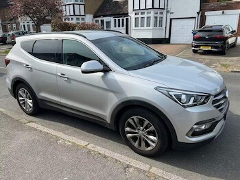 Used Hyundai Santa Fe 2016 for sale - 78481101: Photo