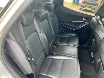 Used Hyundai Santa Fe 2016 for sale - 78481101: Photo