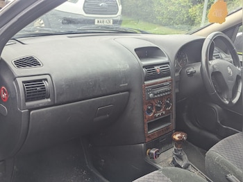 Used Vauxhall Astra 2004 for sale - 78417242: Photo