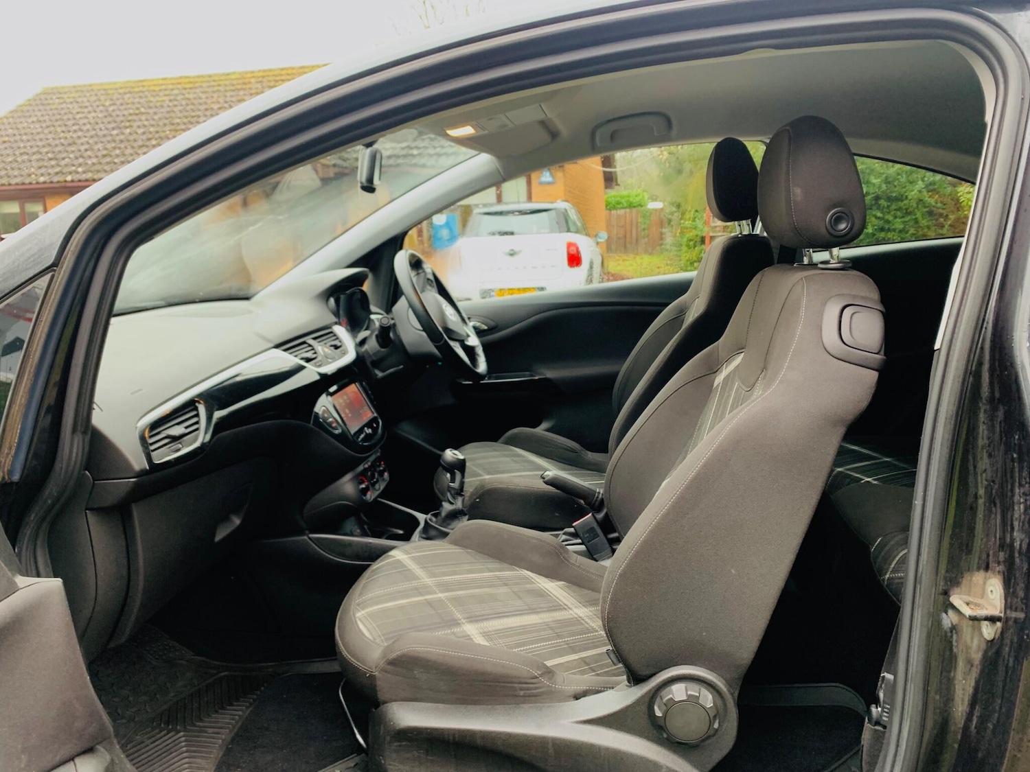 Used Vauxhall Corsa 2015 for sale - 77306331: Photo 29