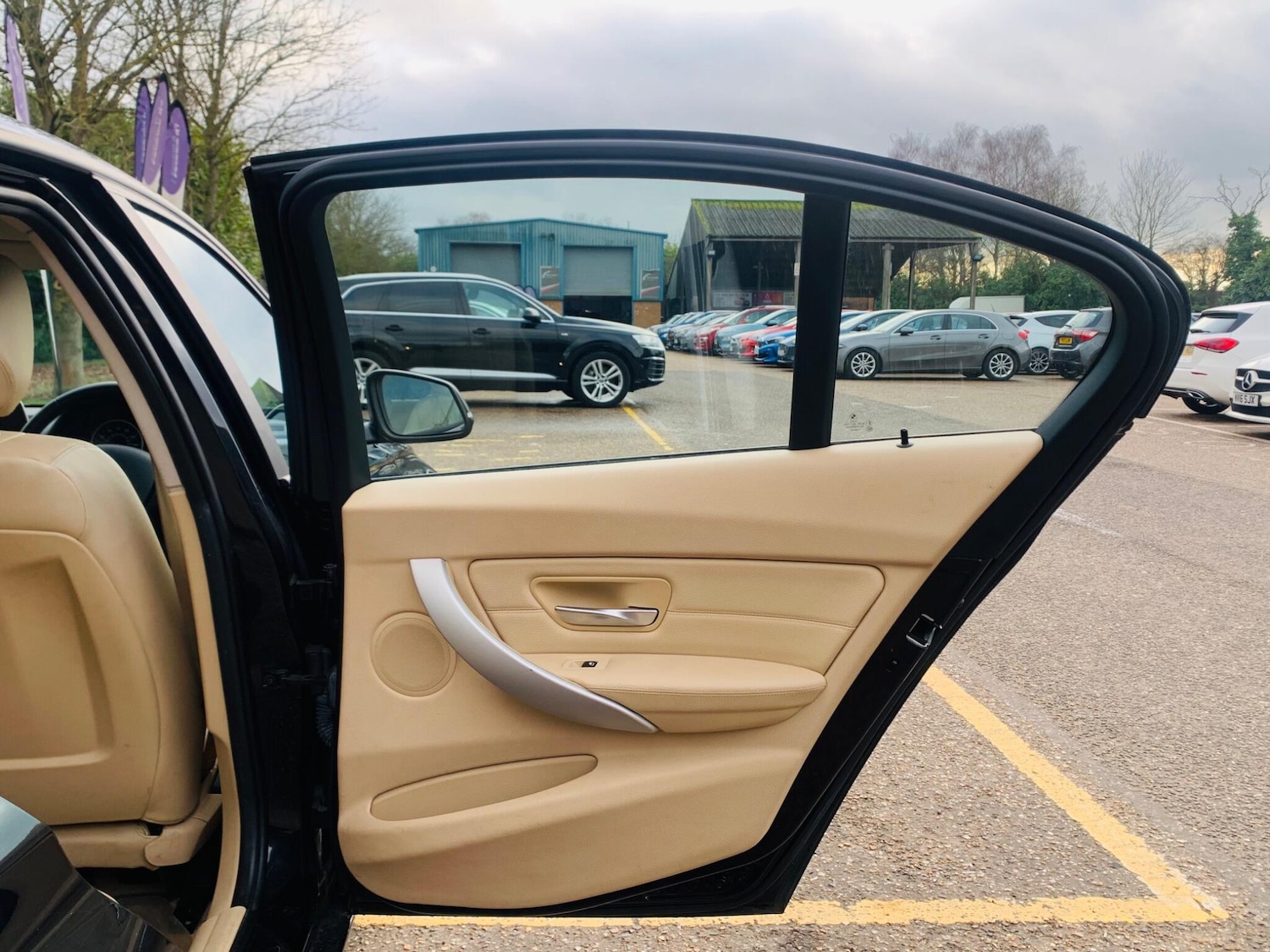 Used BMW 3 Series 2013 for sale - 77523649: Photo 24