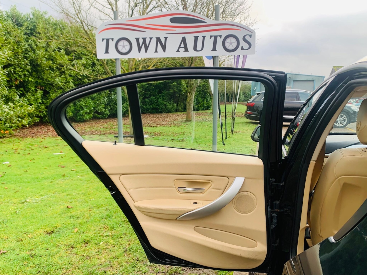 Used BMW 3 Series 2013 for sale - 77523649: Photo 30